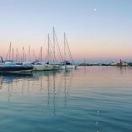 Apartment Concordia, Con Parking En El Puerto De